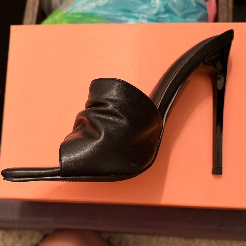 NEW Simmi London Black High Heel Mules